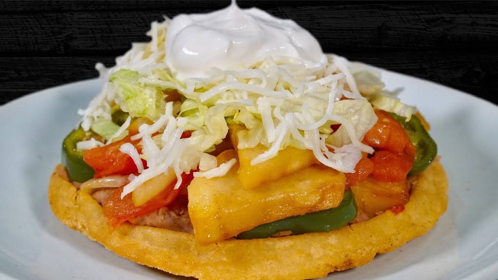 El Burrito Loco | restaurant | 1509 W Jefferson St, Joliet, IL 60435, USA | 8157299177 OR +1 815-729-9177