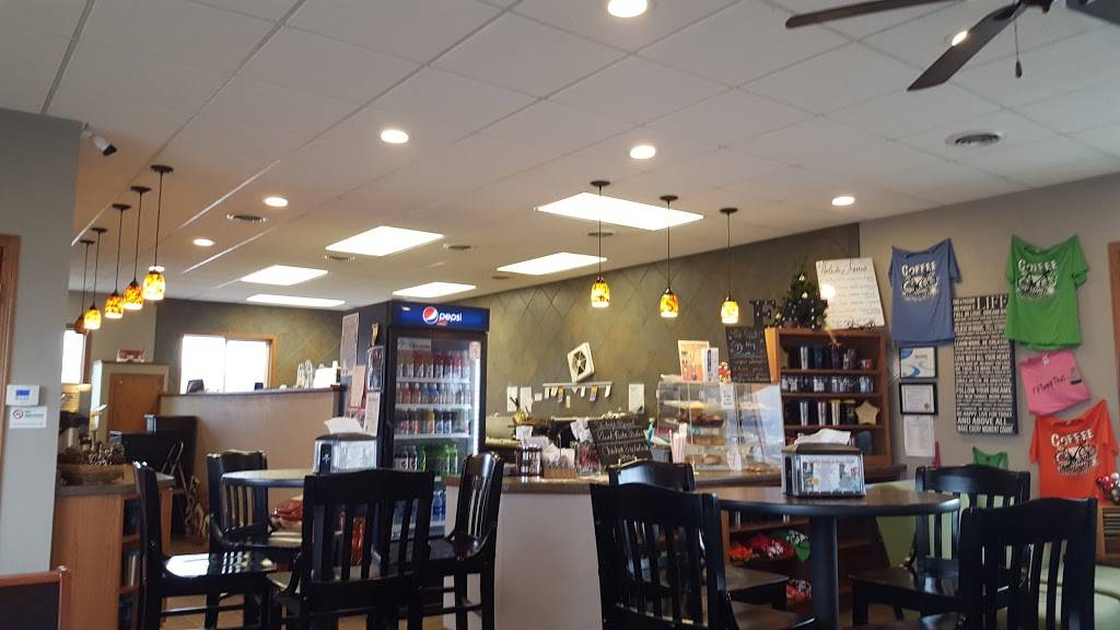 Grand Central Coffee Station | restaurant | 1501 E Lakeshore Dr, Storm Lake, IA 50588, USA | 7122130305 OR +1 712-213-0305