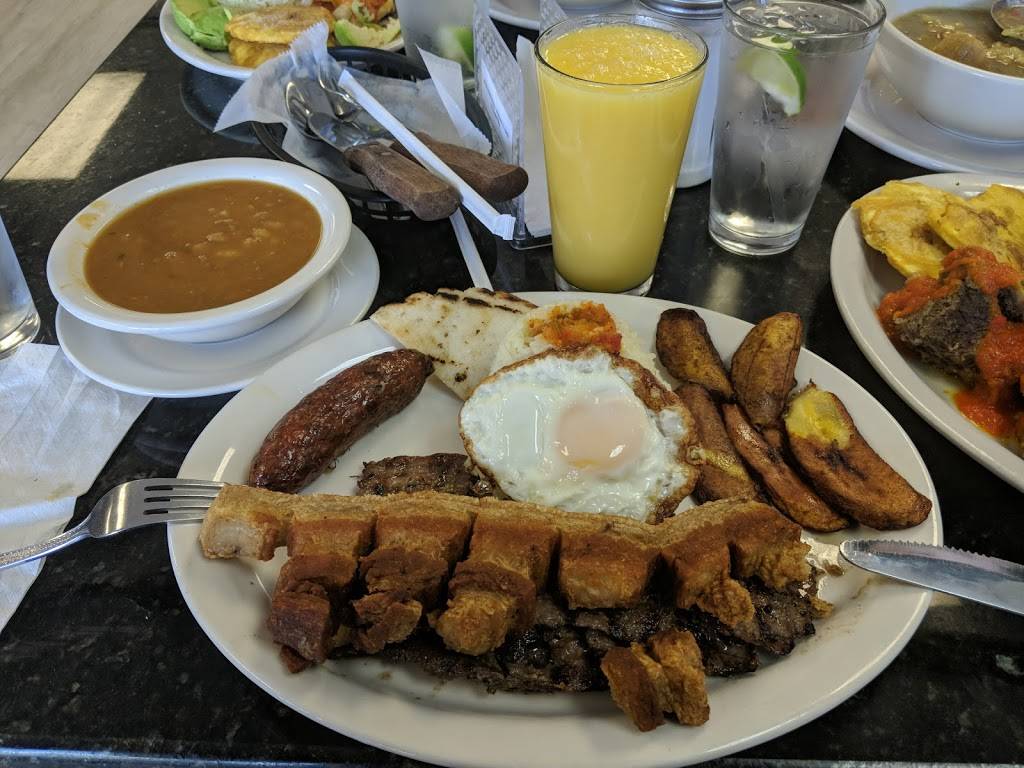 La Casa De Peinado | restaurant | 2519 FL-7, Margate, FL 33063, USA | 7543079445 OR +1 754-307-9445