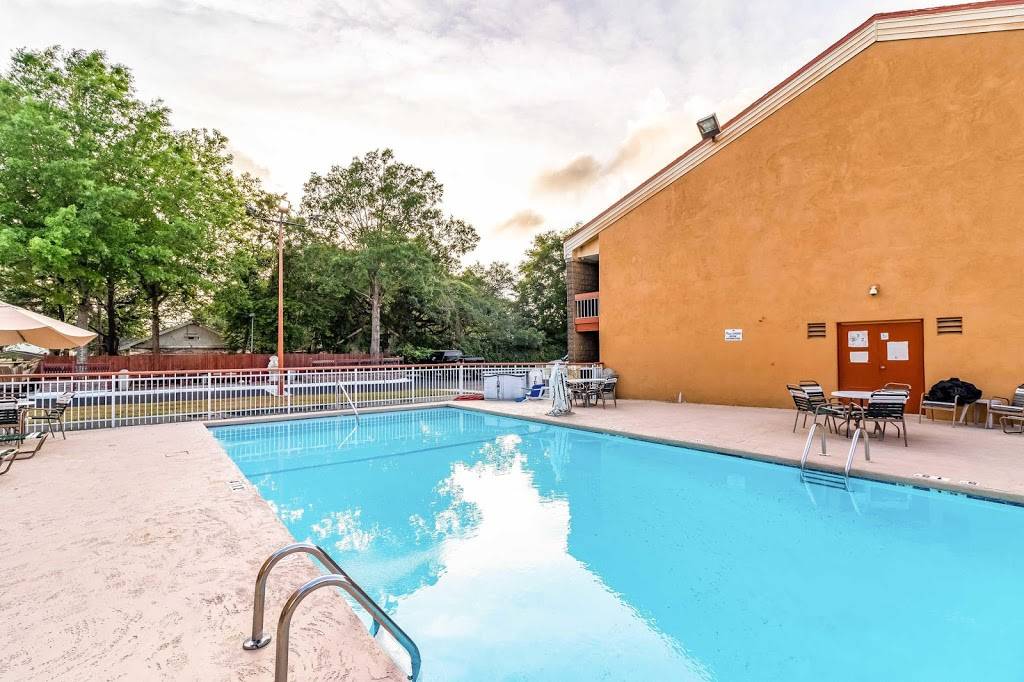 Quality Inn | restaurant | 4926 Market St, Wilmington, NC 28405, USA | 9107918850 OR +1 910-791-8850