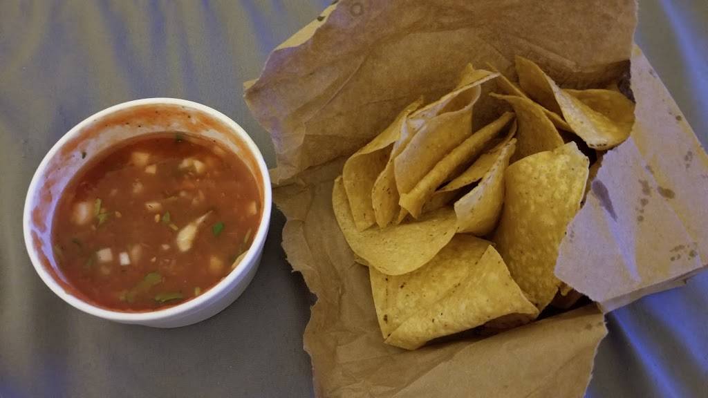 Los Lupes 2 Mexican Restaurant | restaurant | Frias Plaza Center, 5255 S Decatur Blvd #115, Las Vegas, NV 89118, USA | 7025450606 OR +1 702-545-0606