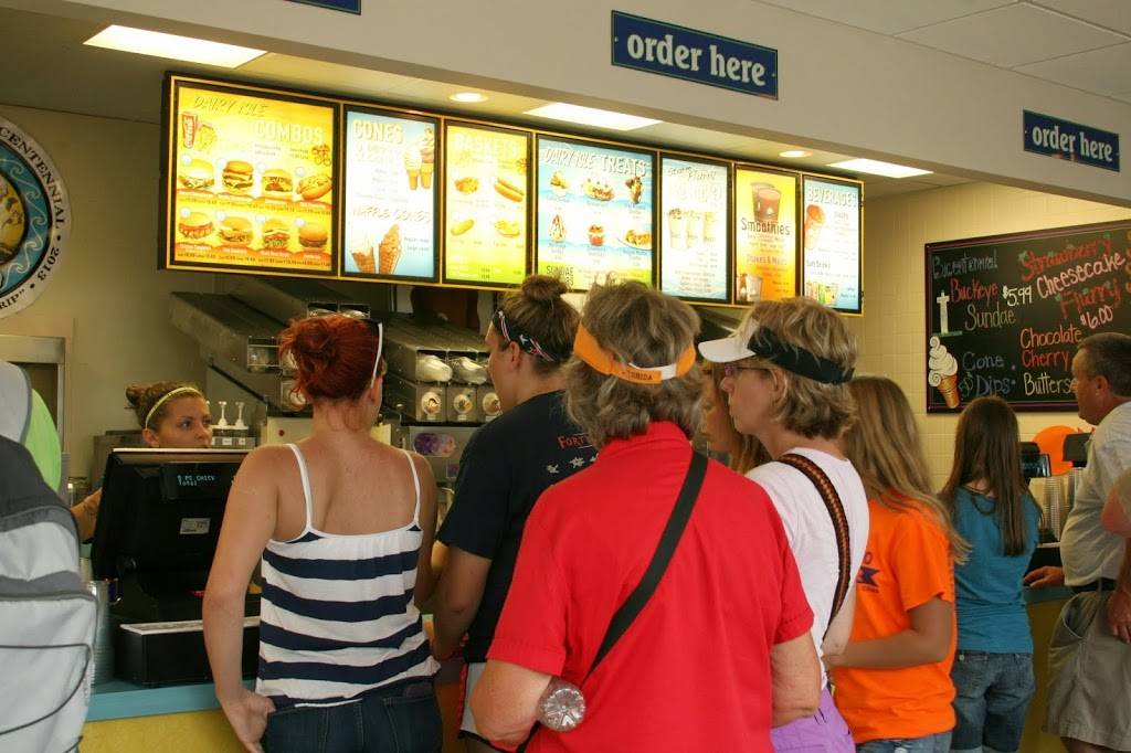 Dairy Isle | restaurant | 213 Bayview Ave, Put-In-Bay, OH 43456, USA | 4192853506 OR +1 419-285-3506