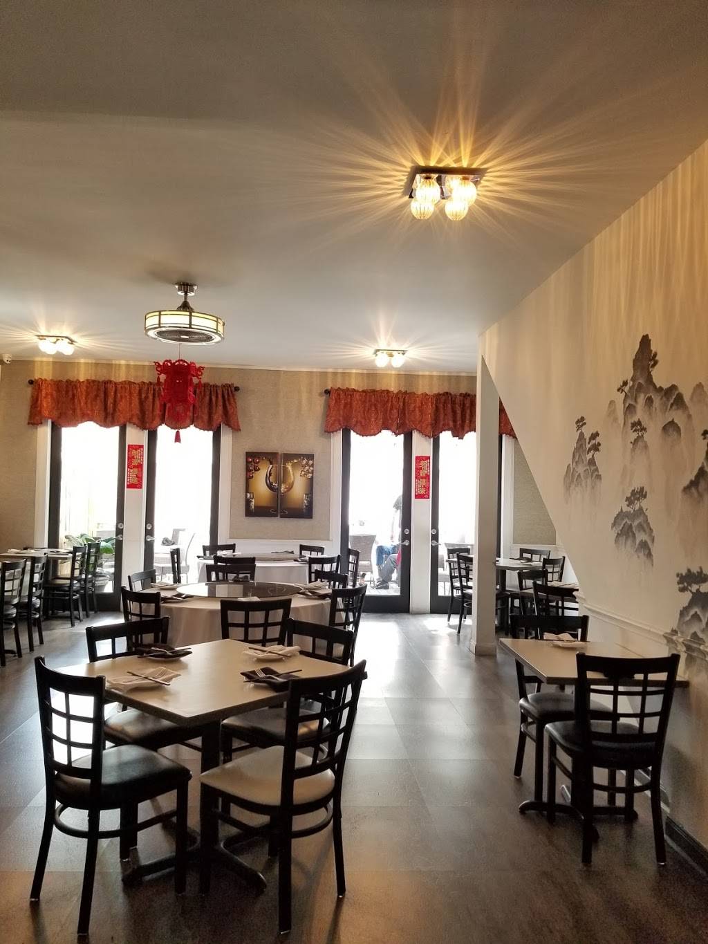 Ginger & Fork | restaurant | 4705 Inker St, Houston, TX 77007, USA | 7138618883 OR +1 713-861-8883