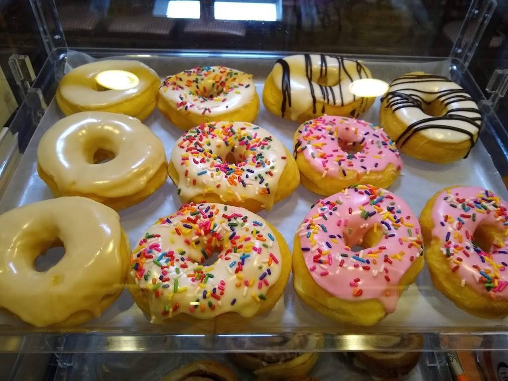 Mayor Willies Coffee & Donuts | restaurant | 125 Main St, Central City, CO 80427, USA | 7208403165 OR +1 720-840-3165