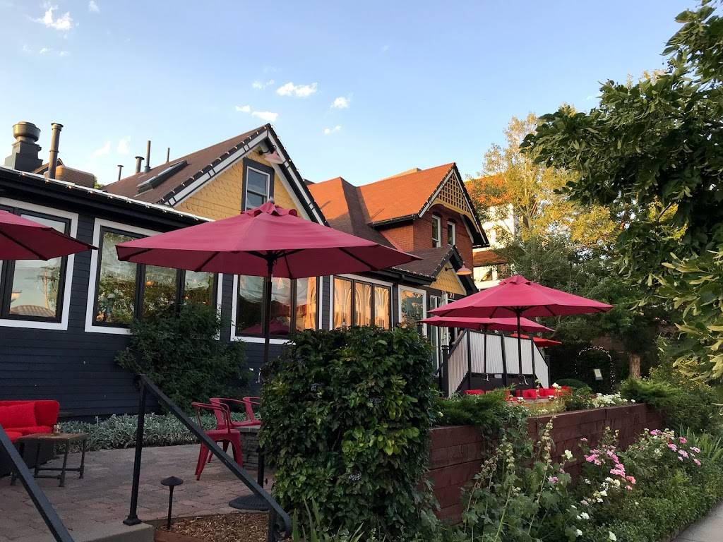 Solitaire Restaurant | restaurant | 3927 W 32nd Ave, Denver, CO 80212, USA | 3034774732 OR +1 303-477-4732