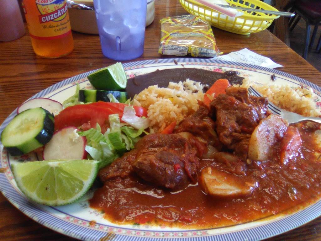 El Tazumal Pupuseria Y Panaderia | restaurant | 16014 Pioneer Blvd, Norwalk, CA 90650, USA | 5629266722 OR +1 562-926-6722