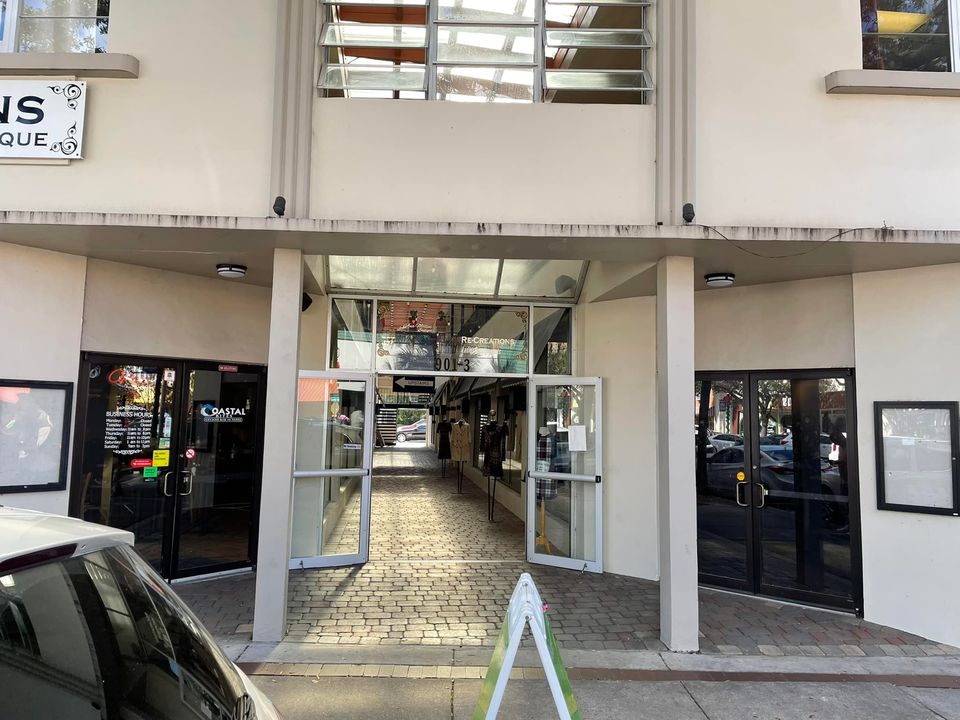 Mugsys On Main | restaurant | 901 E New Haven Ave, Melbourne, FL 32901, USA | 3214994195 OR +1 321-499-4195