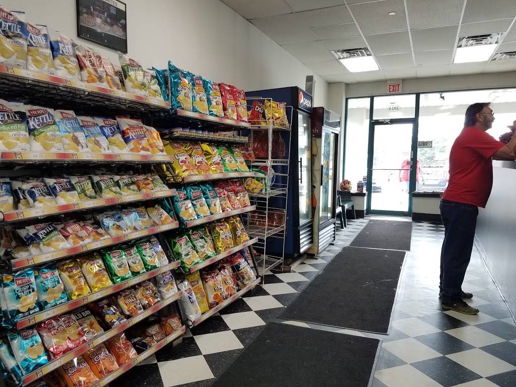 Capriottis Sandwich Shop | restaurant | 202 A S Bridge St, Elkton, MD 21921, USA | 4106203522 OR +1 410-620-3522