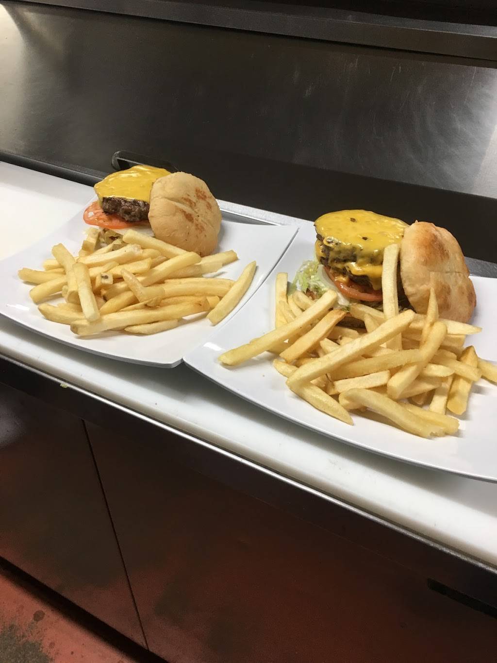 La Mia Vita Pizzeria | restaurant | 6208 S Archer Rd, Summit, IL 60501, USA | 7085525445 OR +1 708-552-5445