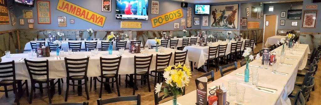 Chucks Southern Comforts Cafe | night club | 6501 W 79th St, Burbank, IL 60459, USA | 7082298700 OR +1 708-229-8700