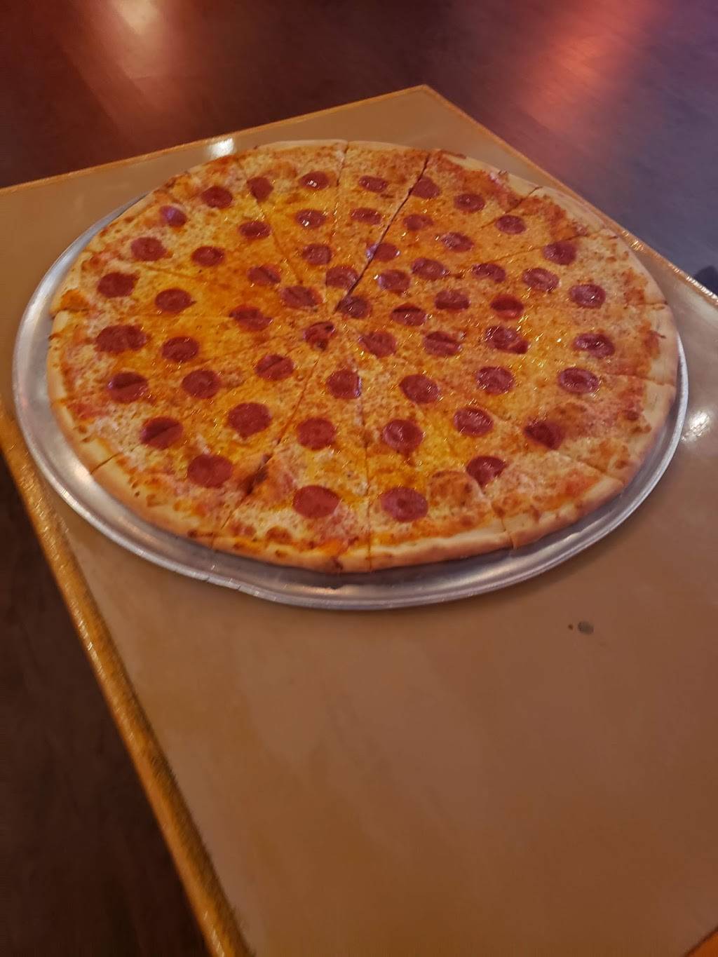 Old Napoli Italian Cuisine | restaurant | E Main St, Albertville, AL 35950, USA | 2565728540 OR +1 256-572-8540