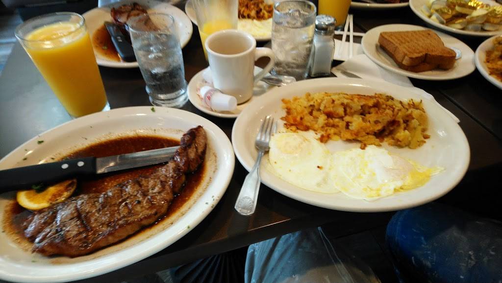 Nautilus Diner | restaurant | 2047 York Rd, Lutherville-Timonium, MD 21093, USA | 4105618826 OR +1 410-561-8826