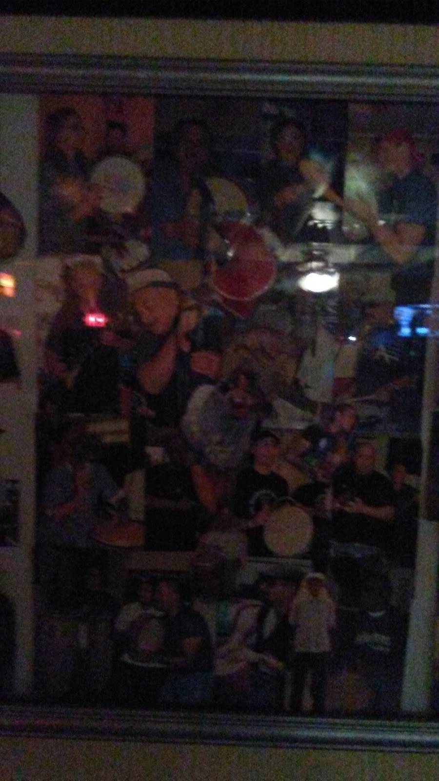 Mis Viejos | restaurant | 151 W Lehigh Ave, Philadelphia, PA 19133, USA | 2154234422 OR +1 215-423-4422