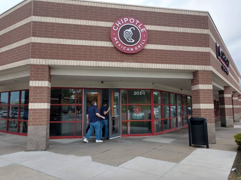Chipotle Mexican Grill | restaurant | 203 NE Englewood Rd I, Kansas City, MO 64118, USA | 8164235438 OR +1 816-423-5438