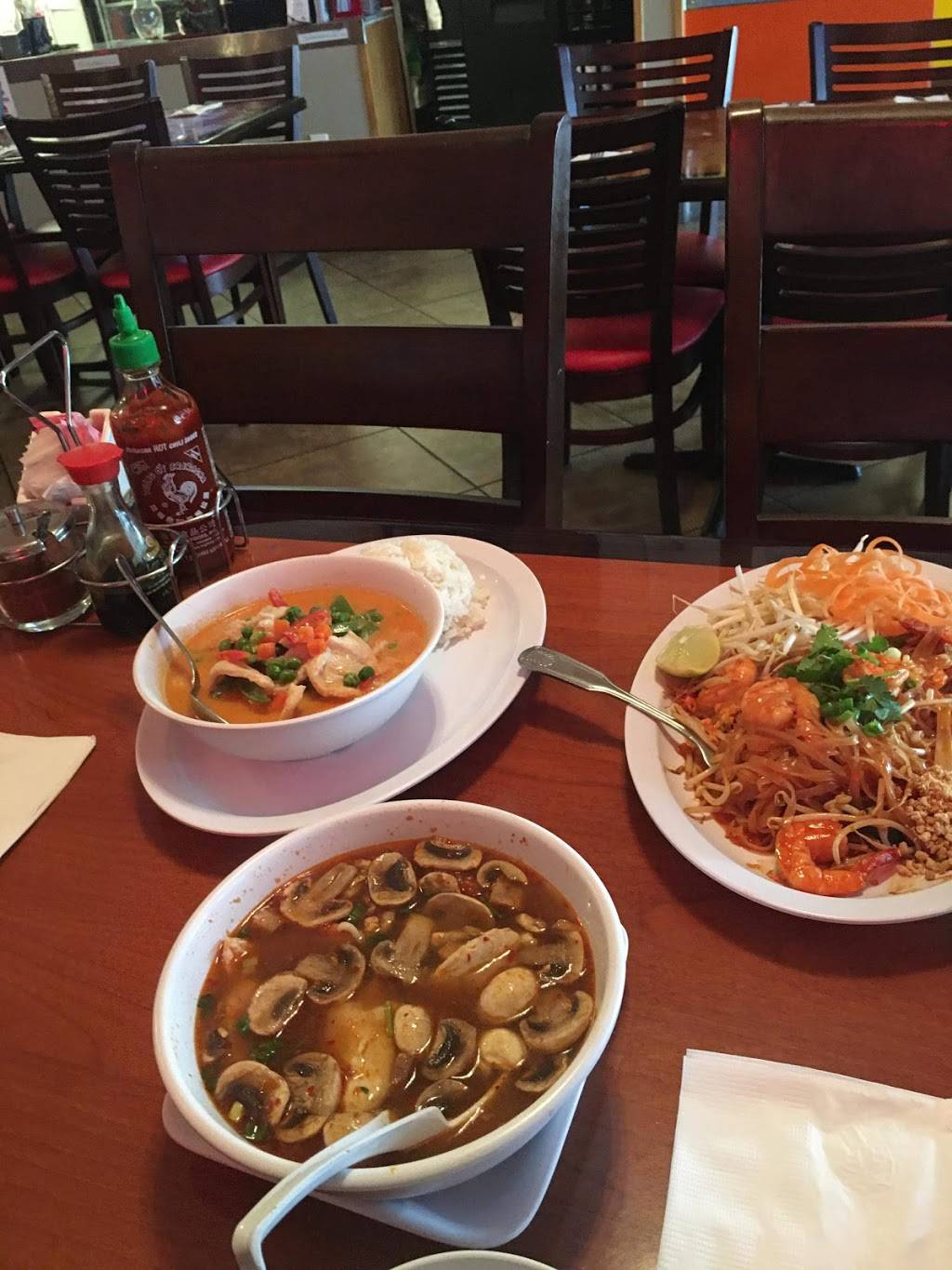 Jasmine And The New Taste | restaurant | 1823 Chester Ave, Bakersfield, CA 93301, USA | 6614327945 OR +1 661-432-7945