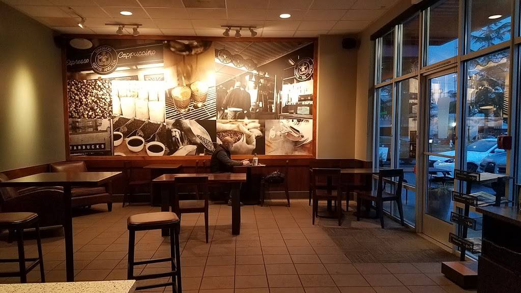 Starbucks | cafe | 18016 71st Ave S #101, Kent, WA 98032, USA | 4252513267 OR +1 425-251-3267