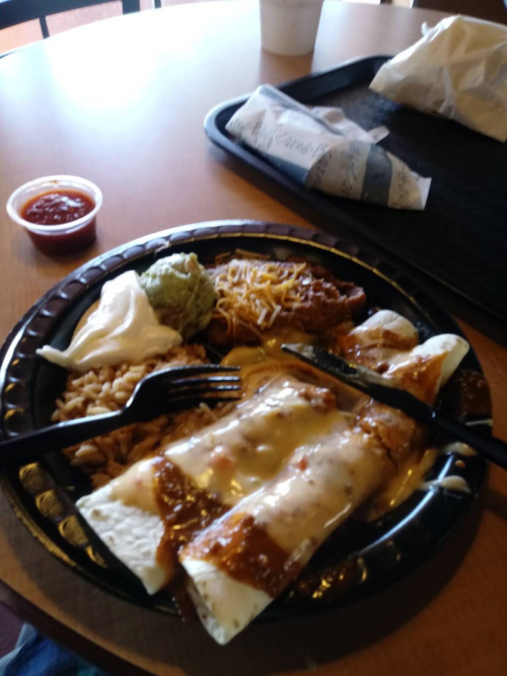 Taco Bueno | restaurant | 1528 Brown Trail, Bedford, TX 76021, USA | 8172829710 OR +1 817-282-9710