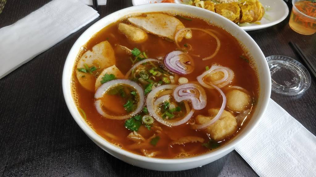 Super Pho | restaurant | 1070 Major Mackenzie Dr E H5, Richmond Hill, ON L4S 1P3, Canada | 9052372288 OR +1 905-237-2288