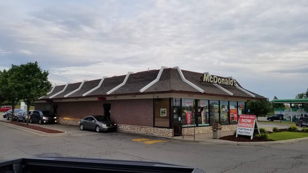 McDonalds | cafe | 4435 Lapeer Rd, Auburn Hills, MI 48326, USA | 2483401735 OR +1 248-340-1735