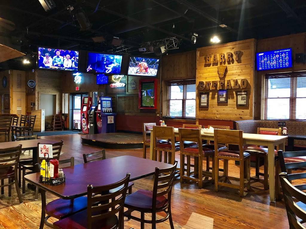 Harry Buffalo Parma | restaurant | 6425 Pearl Rd, Parma Heights, OH 44130, USA | 4408852833 OR +1 440-885-2833