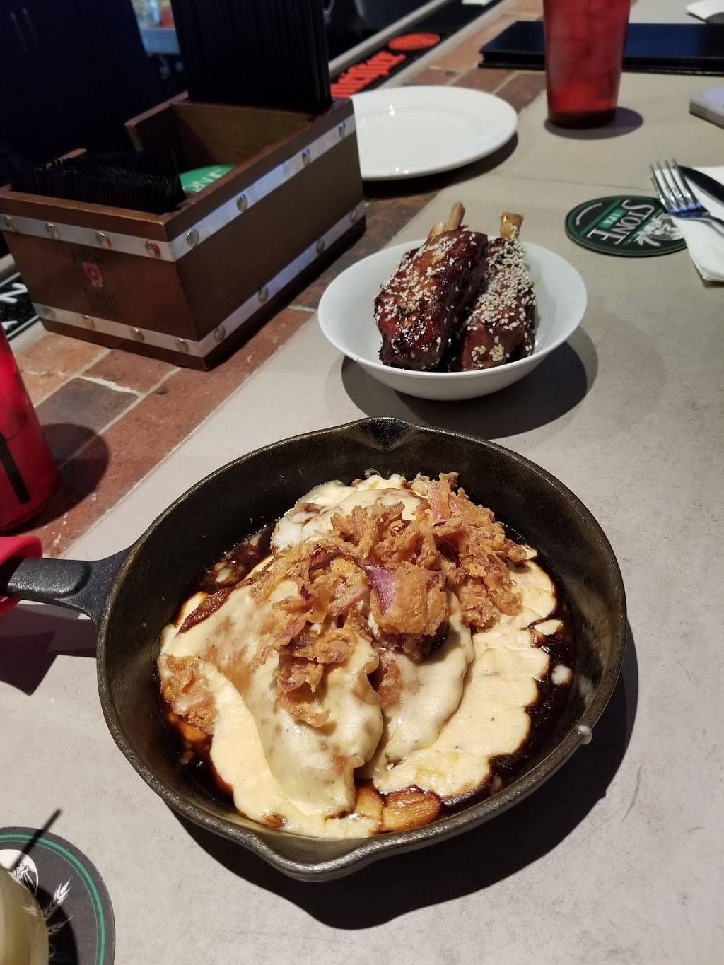 Queen City BBQ | restaurant | 27 N 7th St, Allentown, PA 18101, USA | 6103514072 OR +1 610-351-4072