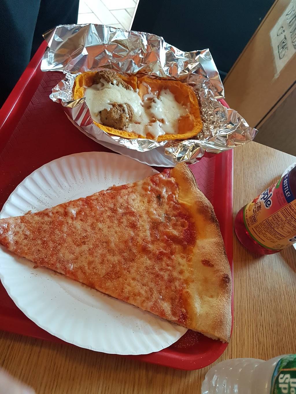 Luigi Pizza | restaurant | 10402 Atlantic Ave, Jamaica, NY 11416, USA | 7184414434 OR +1 718-441-4434