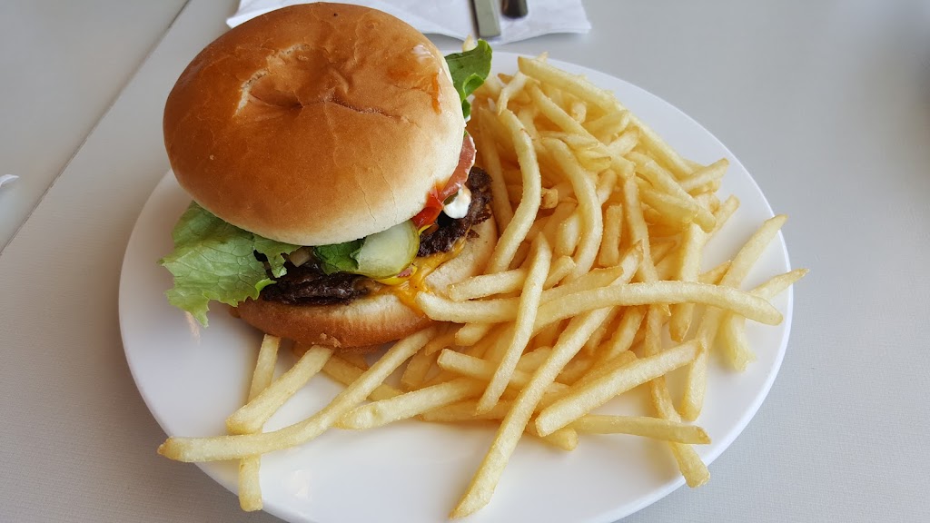 Steak n Shake | restaurant | 2629 Enterprise Rd, Goodland, KS 67735, USA | 7858906757 OR +1 785-890-6757