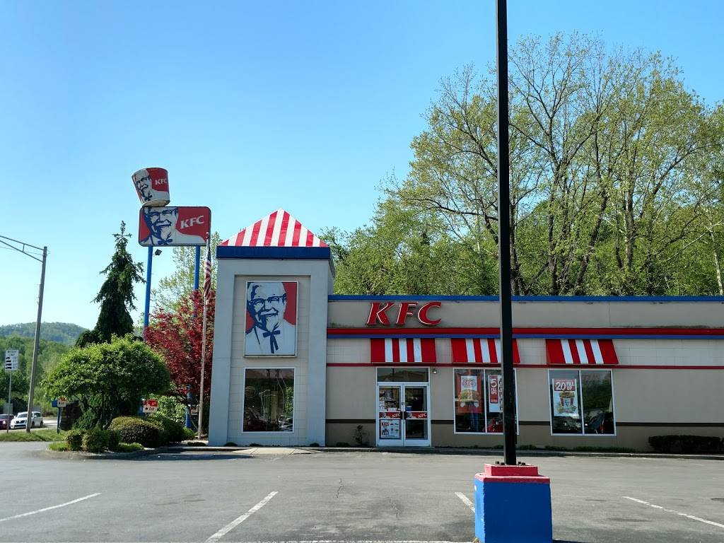 KFC | restaurant | 1217 E Cumberland Ave, Middlesboro, KY 40965, USA | 6062483484 OR +1 606-248-3484