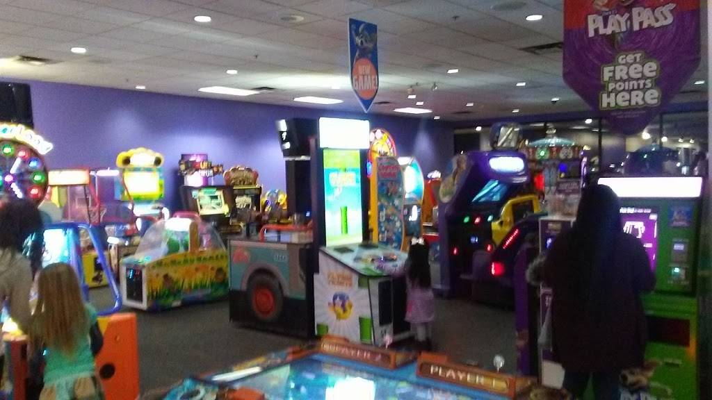 Chuck E. Cheeses | restaurant | 4394 Eastgate Square Dr #900, Cincinnati, OH 45245, USA | 5137528188 OR +1 513-752-8188