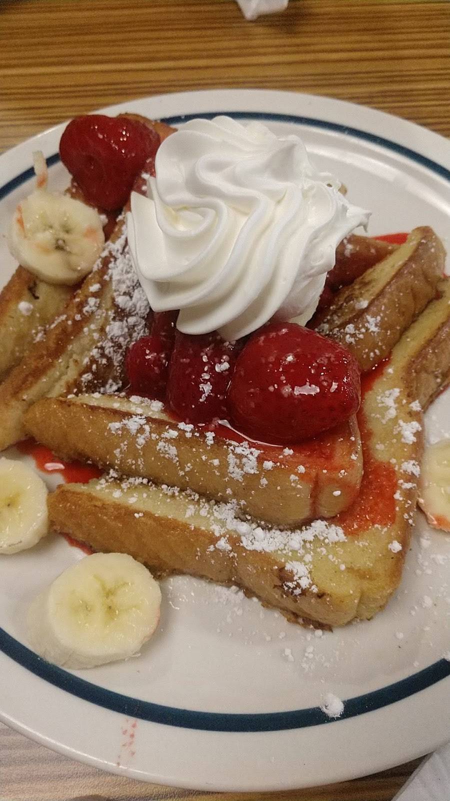 IHOP | restaurant | 1290 Arsenal St, Watertown, NY 13601, USA | 3156814081 OR +1 315-681-4081