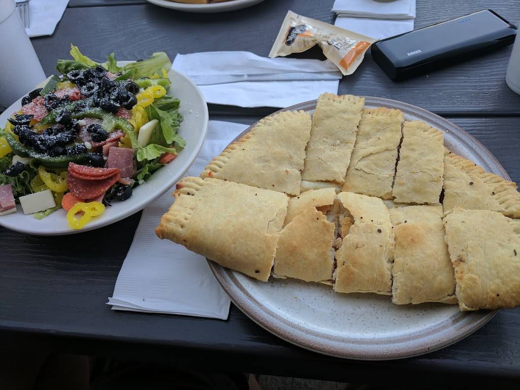 Smiths Restaurant and Deli | restaurant | 3737 N High St, Columbus, OH 43214, USA | 6142677541 OR +1 614-267-7541