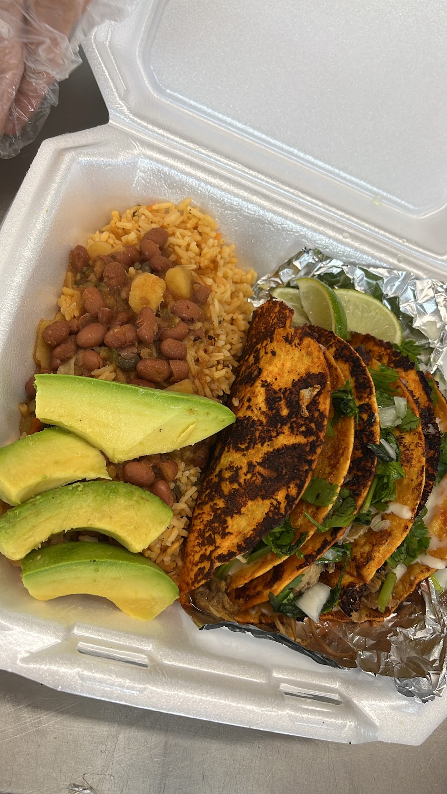 Sabrosito Criollo LLC | restaurant | 3810 S Orlando Dr, Sanford, FL 32773, USA | 9314012406 OR +1 931-401-2406