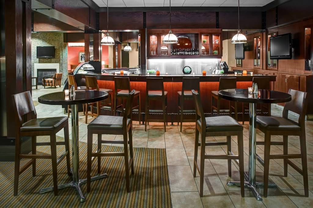 The Grille | restaurant | 1000 Glenn Hearn Blvd SW, Huntsville, AL 35824, USA | 2567729661 OR +1 256-772-9661