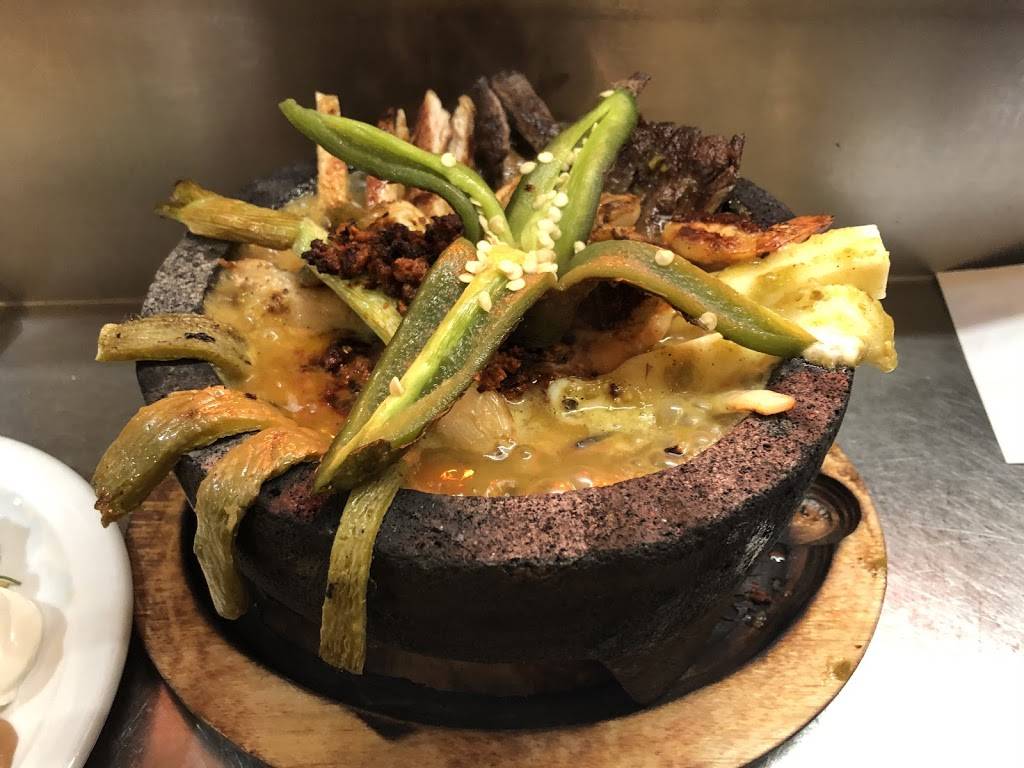 El Padrino Y Familas Mexican Resturant | restaurant | 4745 Federal Blvd, Denver, CO 80211, USA | 7203285745 OR +1 720-328-5745