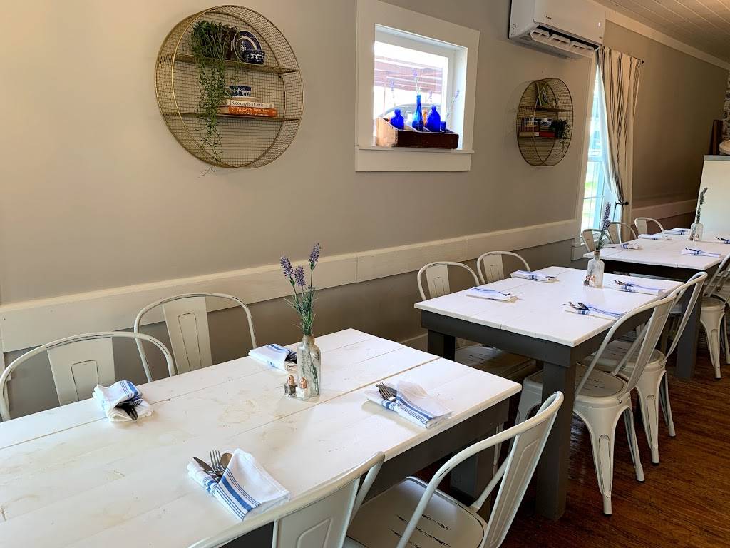 Blue Willow Cafe | restaurant | 12513 W Washington St, Burton, TX 77835, USA | 9792890222 OR +1 979-289-0222