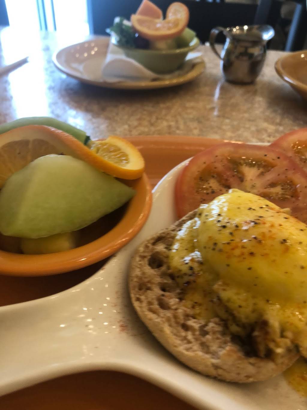 Scramblers | restaurant | 12455 W Capitol Dr, Brookfield, WI 53005, USA | 2627103447 OR +1 262-710-3447