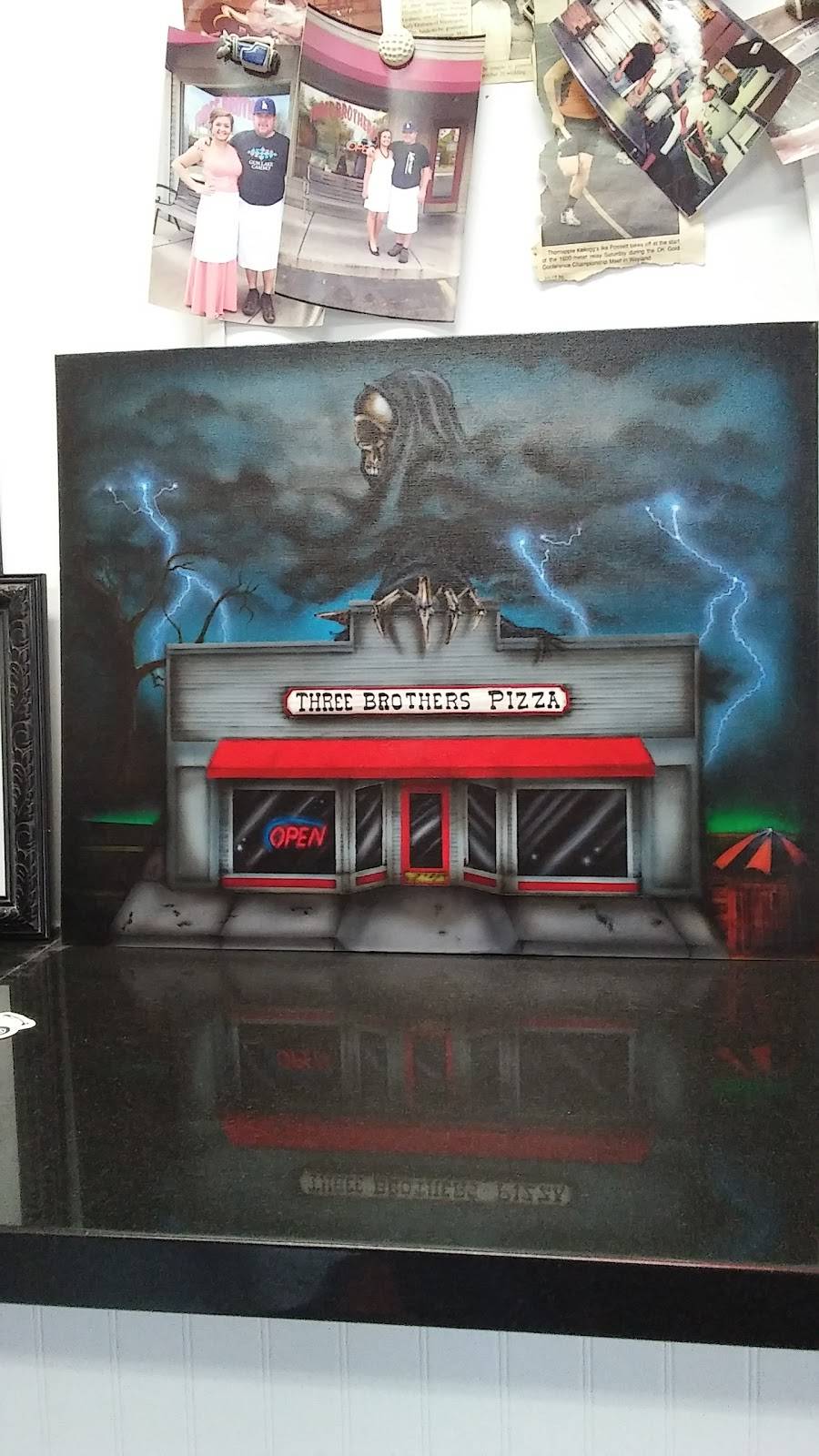 Three Brothers Pizza | restaurant | 418 S Broadway St, Middleville, MI 49333, USA | 2697955150 OR +1 269-795-5150