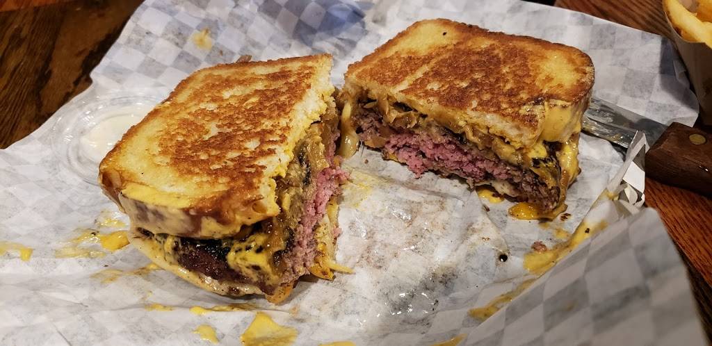 Black Swan Brewpub | restaurant | 7655, 2067 Hadley Rd, Plainfield, IN 46168, USA | 3178387444 OR +1 317-838-7444