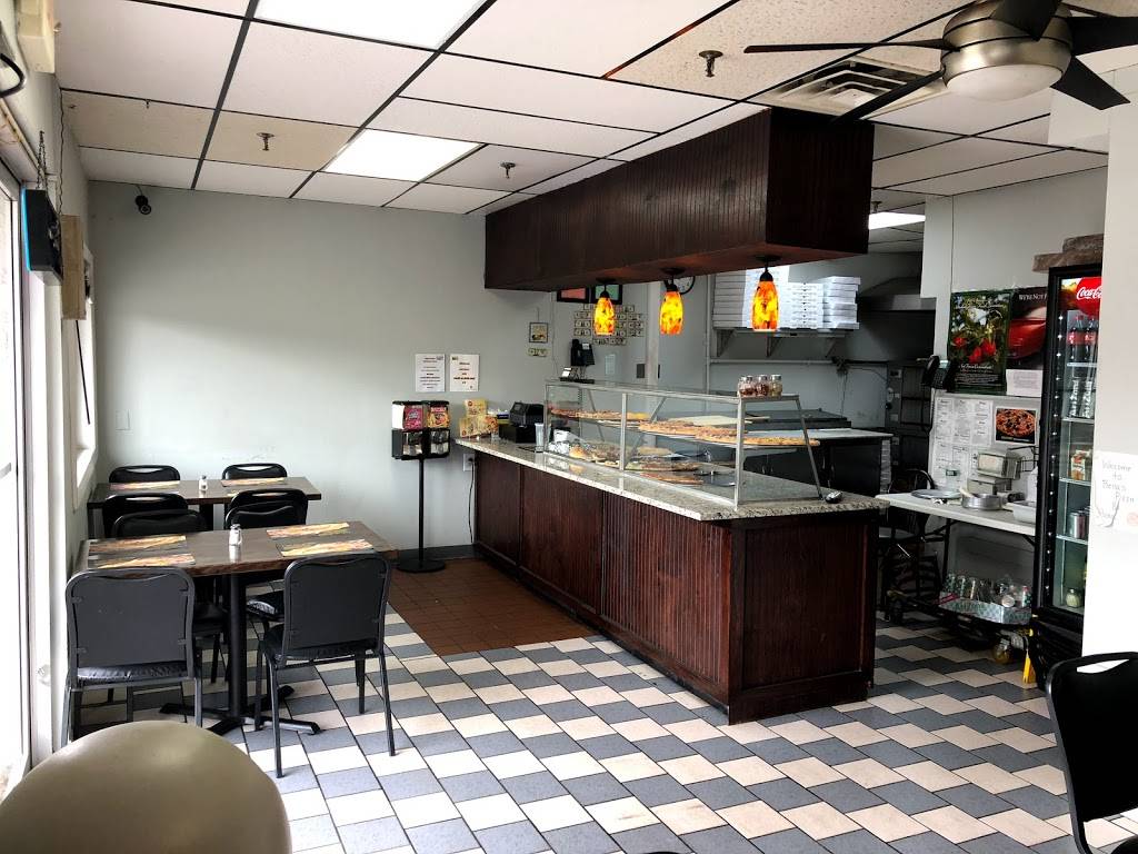 Bellas Pizza & Pasta | restaurant | 2093 Main St, Cortlandt, NY 10567, USA | 9144027645 OR +1 914-402-7645