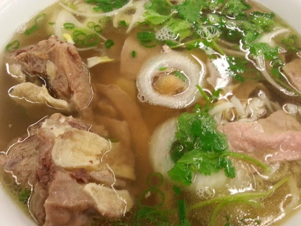 Nan Zhou Hand Drawn Noodle House | restaurant | 111 S Dobson Rd, Mesa, AZ 85202, USA | 4802755352 OR +1 480-275-5352