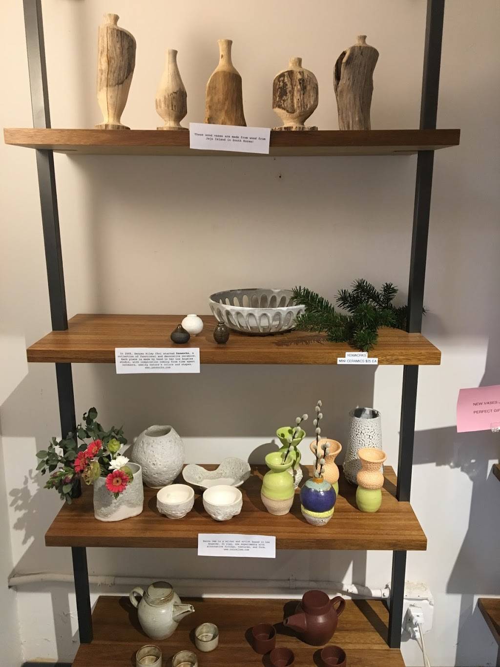 Queens | restaurant | 1235 9th Ave, San Francisco, CA 94122, USA | 4157029382 OR +1 415-702-9382