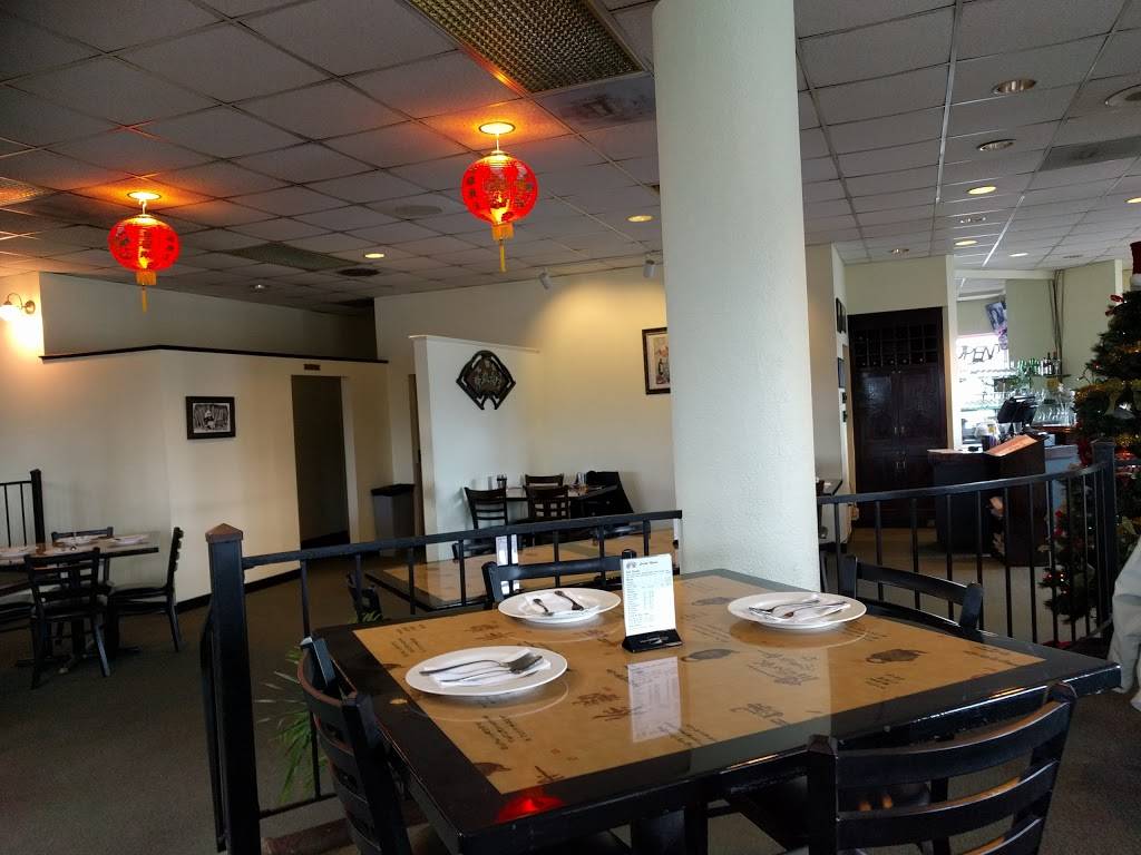 Andy Changs | restaurant | 205 Gristmill Dr, Forest, VA 24551, USA | 4343856688 OR +1 434-385-6688