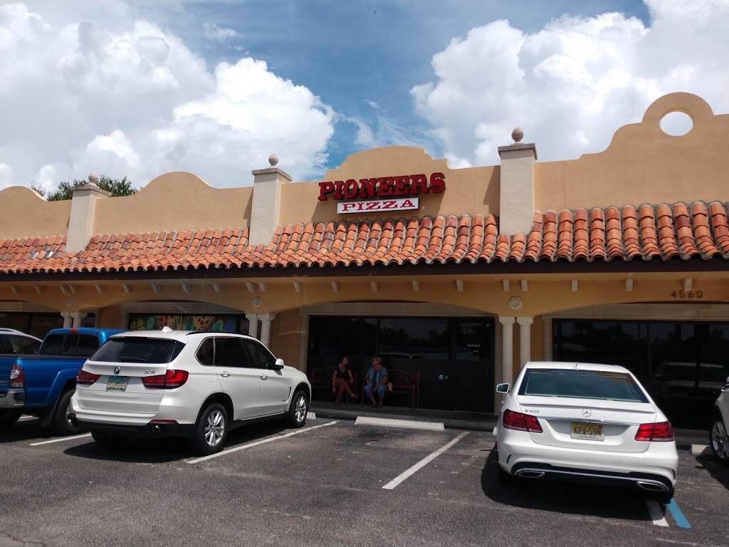 Pioneers Pizza | restaurant | 4560 Tamiami Trail, Port Charlotte, FL 33980, USA | 9412352424 OR +1 941-235-2424