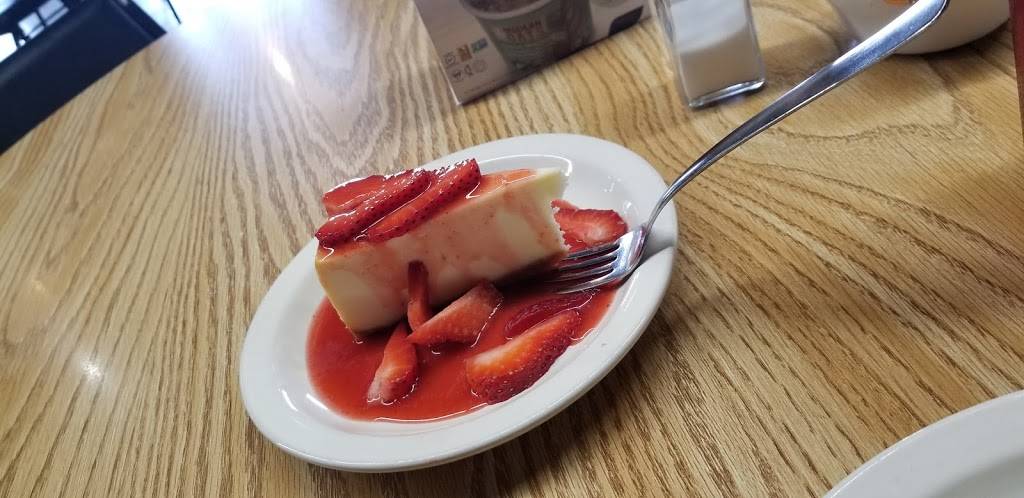 Cafe Royal | cafe | 1451 S Memorial Dr, New Castle, IN 47362, USA | 7655930454 OR +1 765-593-0454