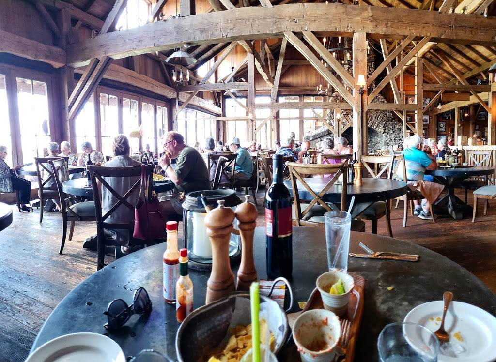 Arnies Barn | restaurant | 150 Top of the Rock Rd, Ridgedale, MO 65739, USA | 8002256343 OR +1 800-225-6343