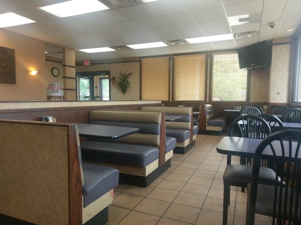Arbys | restaurant | 310 Lincoln Ave, Charleston, IL 61920, USA | 2173485144 OR +1 217-348-5144