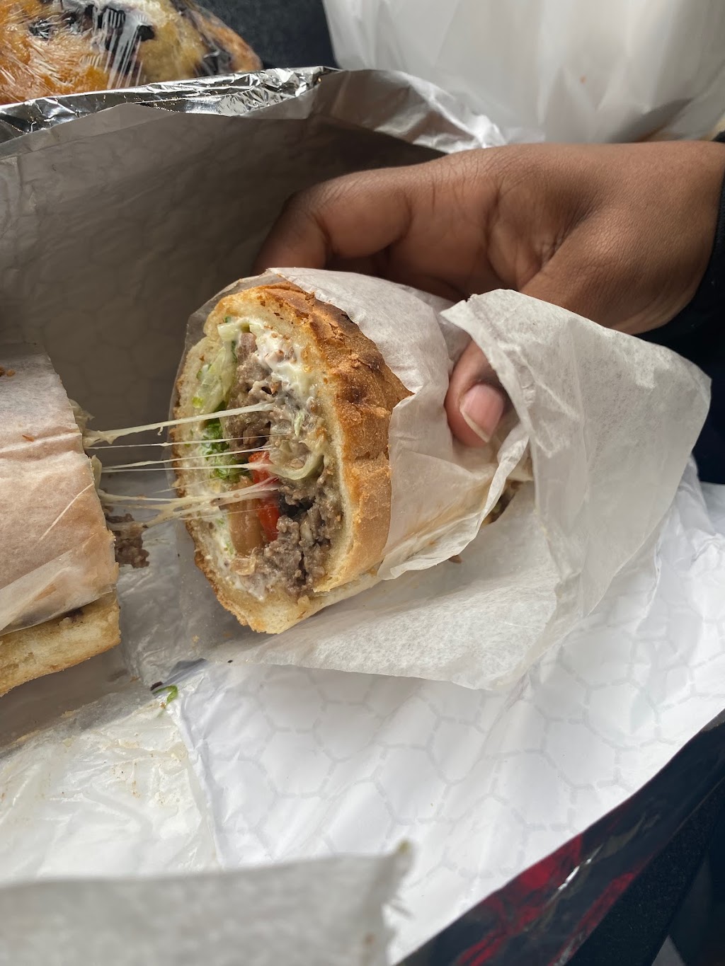 Crystal Bowl | restaurant | 2800 Crystal Dr, Arlington, VA 22202, USA | 7038433674 OR +1 703-843-3674