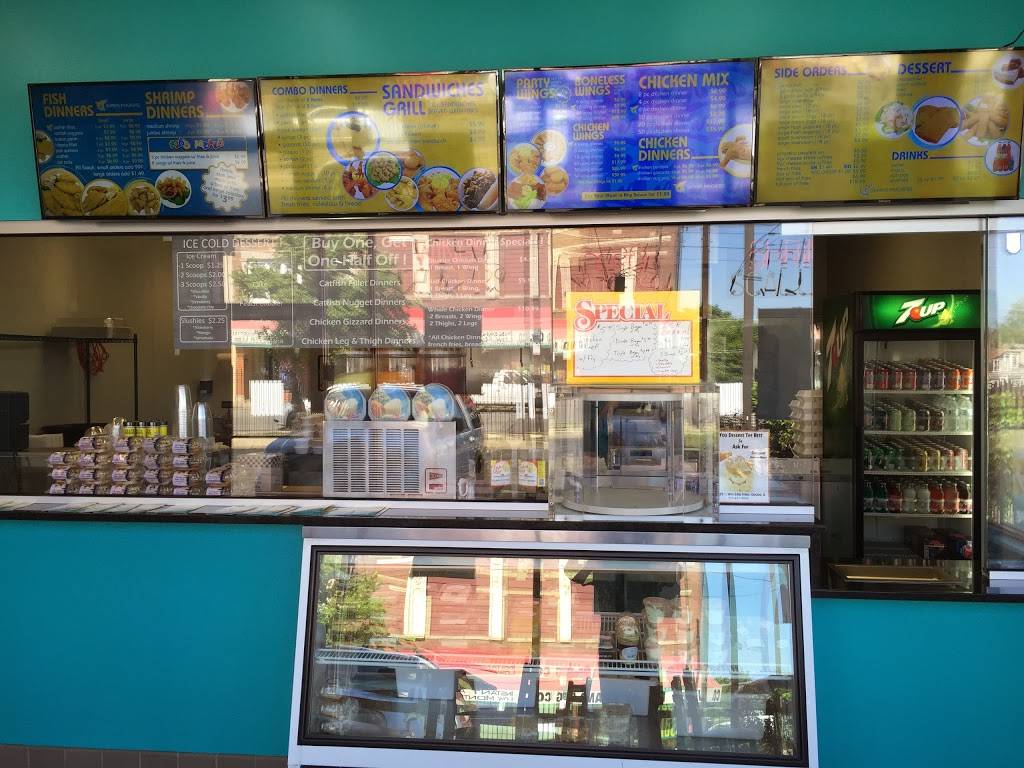 Sharks Fish & Chicken | restaurant | 11436 S Michigan Ave, Chicago, IL 60628, USA | 7736148823 OR +1 773-614-8823