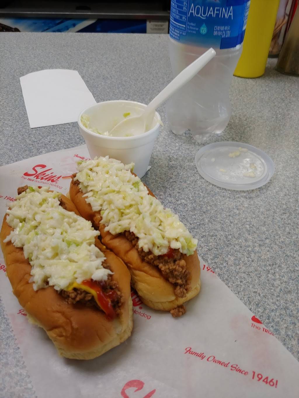 Skin Thrashers Hotdogs | restaurant | 3420 Clemson Blvd, Anderson, SC 29621, USA | 8642264588 OR +1 864-226-4588