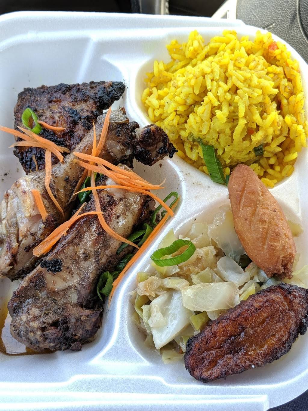 Big Jerk | restaurant | 430 E Silverado Ranch Blvd, Las Vegas, NV 89183, USA | 7024275267 OR +1 702-427-5267